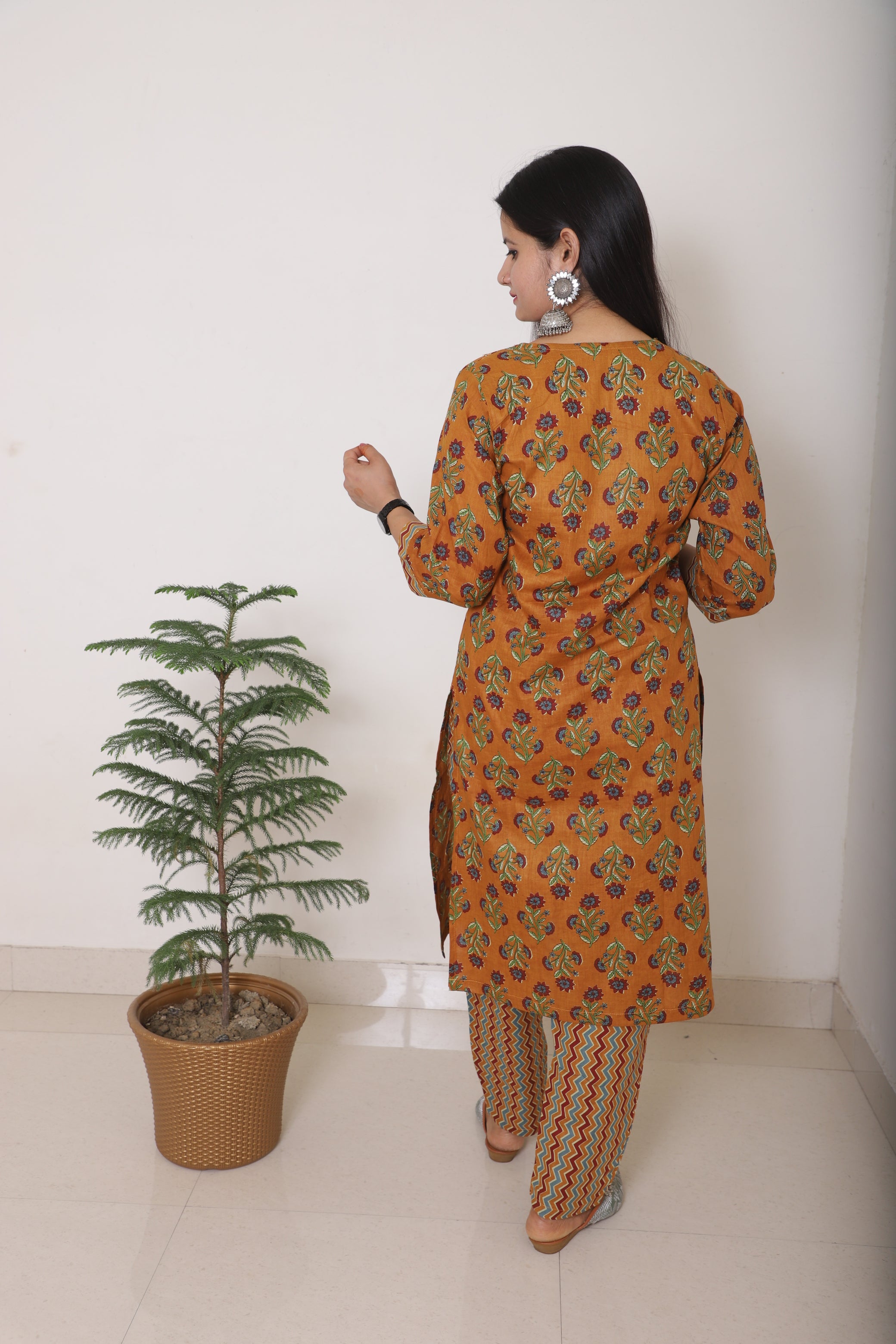 MUSTORD YELLOW FLORAL PRINT COTTON KURTA 2 PCS SET