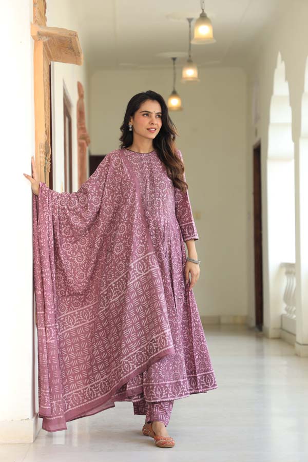 Old Rose Anarkali suit with Mulmul Dupatta