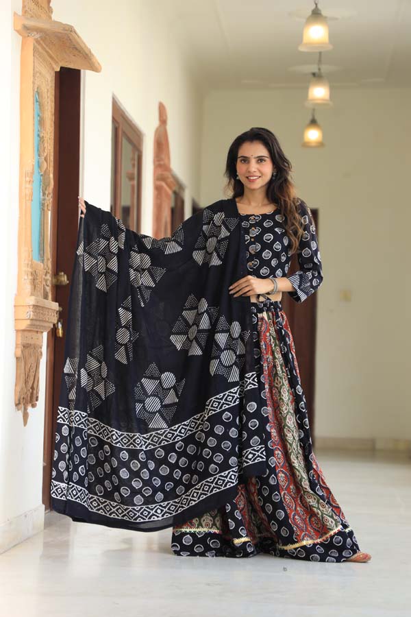 Black Chaniya Choli suit