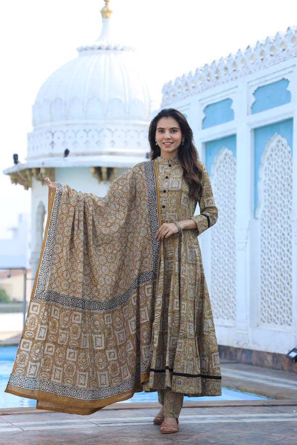 Light Grey Anarkali suit with Mulmul Dupatta